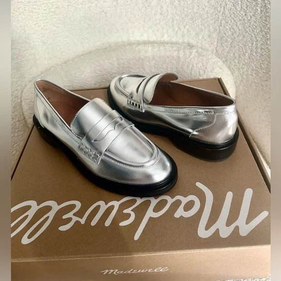 Madewell Penny Loafers in Silver Sz 6.5 - Picture 4 of 7
